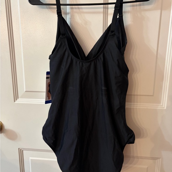 DKNY Elegant Black One-Piece Swimsuit - Picture 2 of 3